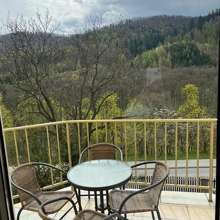 Apartment W Bardzie Z Widokiem Na Gory *